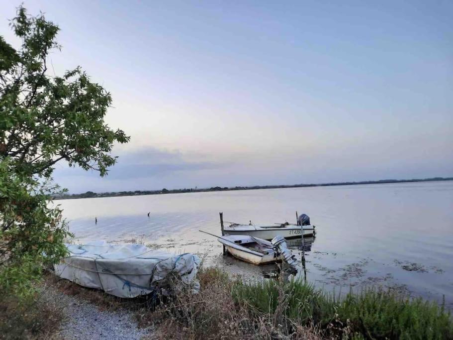 Villa Avec Spa & Vue Panomarique Sur L'Etang Pérols Exteriör bild